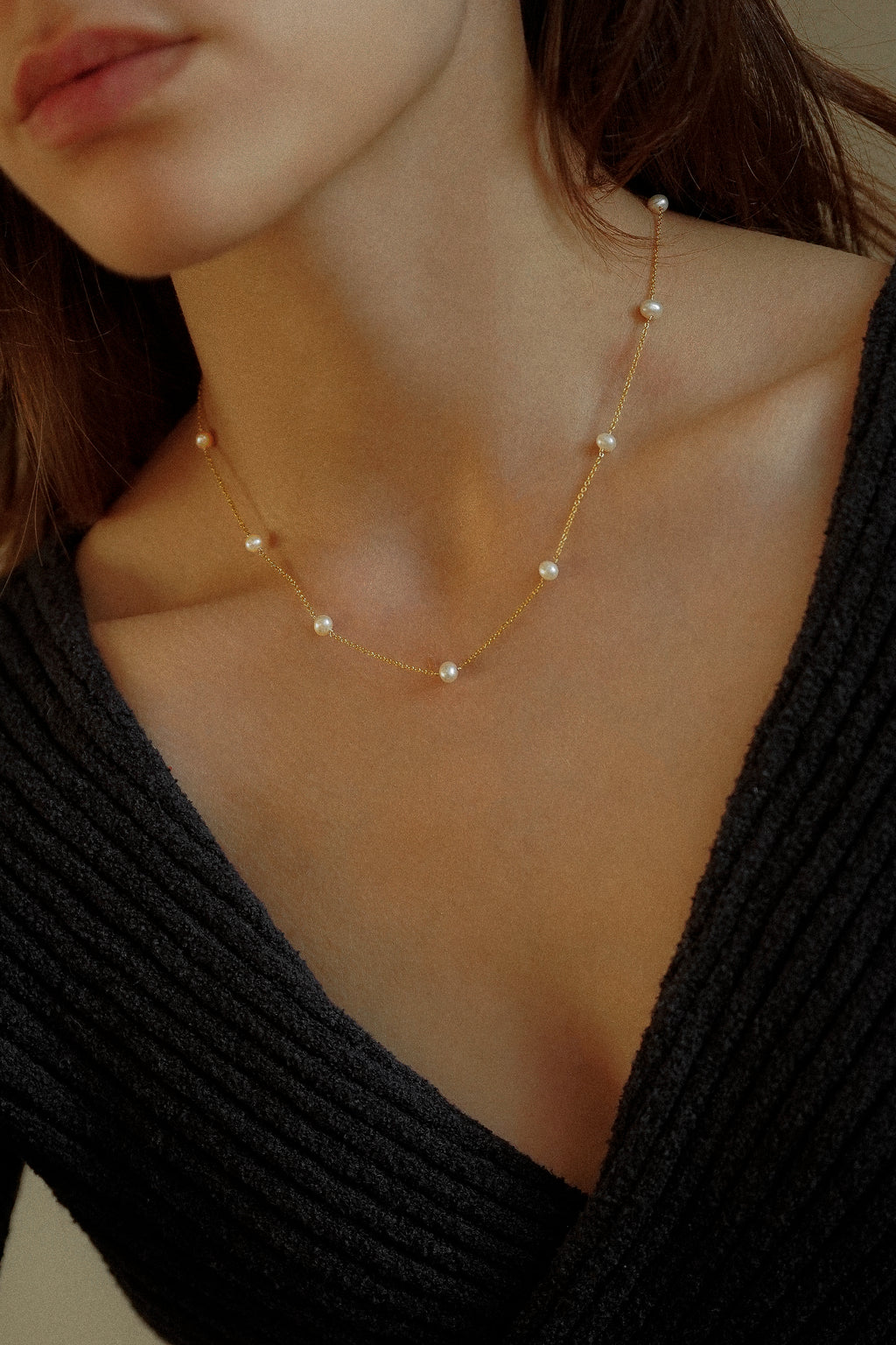 Floating Pearl Necklace