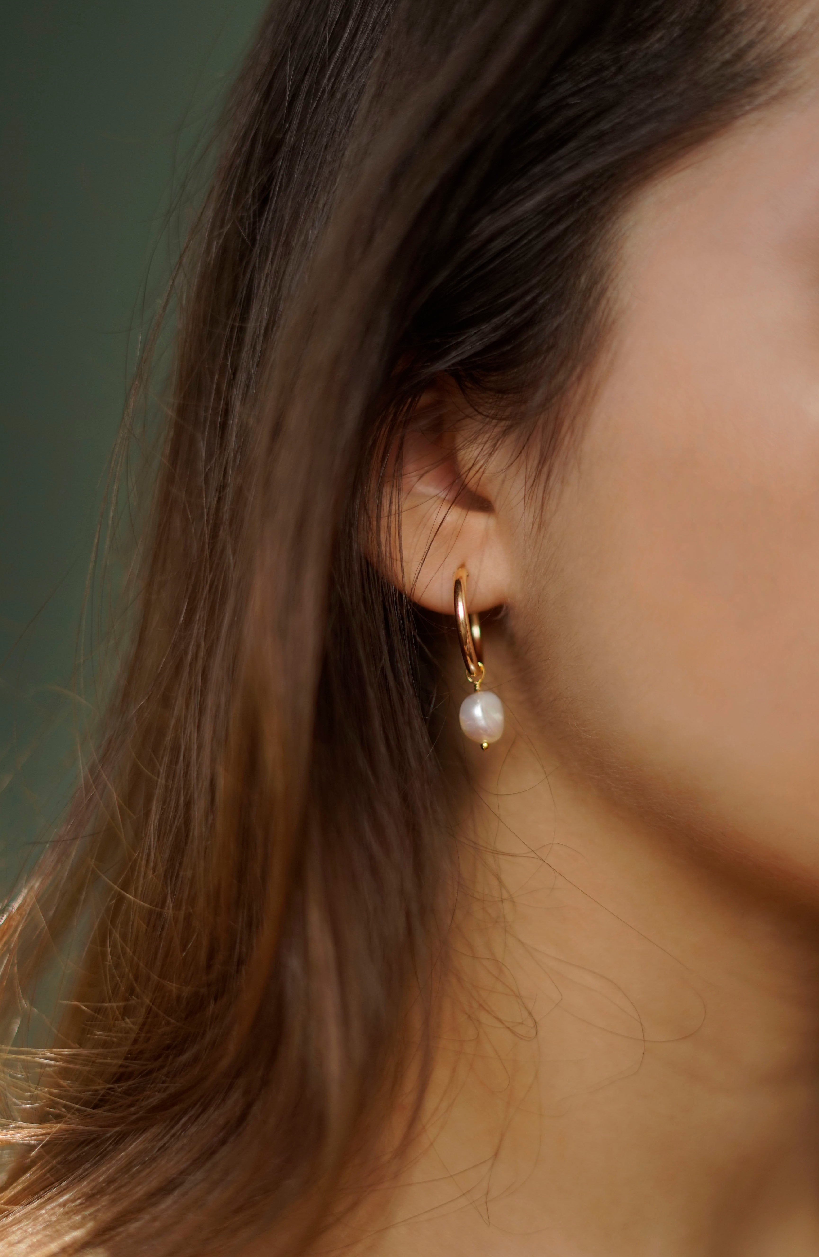 19mm Hoop Earrings With Freshwater Pearl
