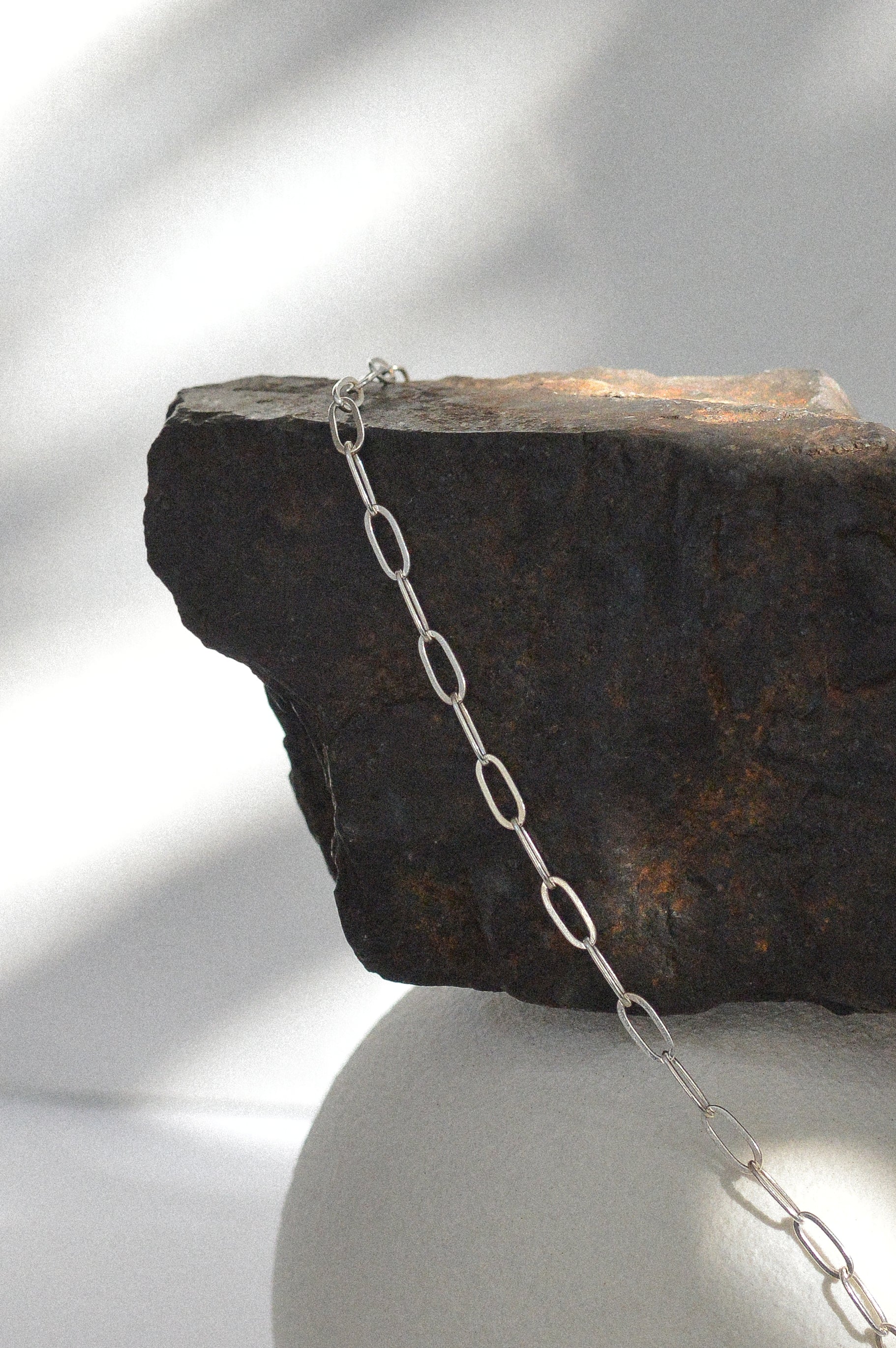 Paperclip Link Rectangle Necklace