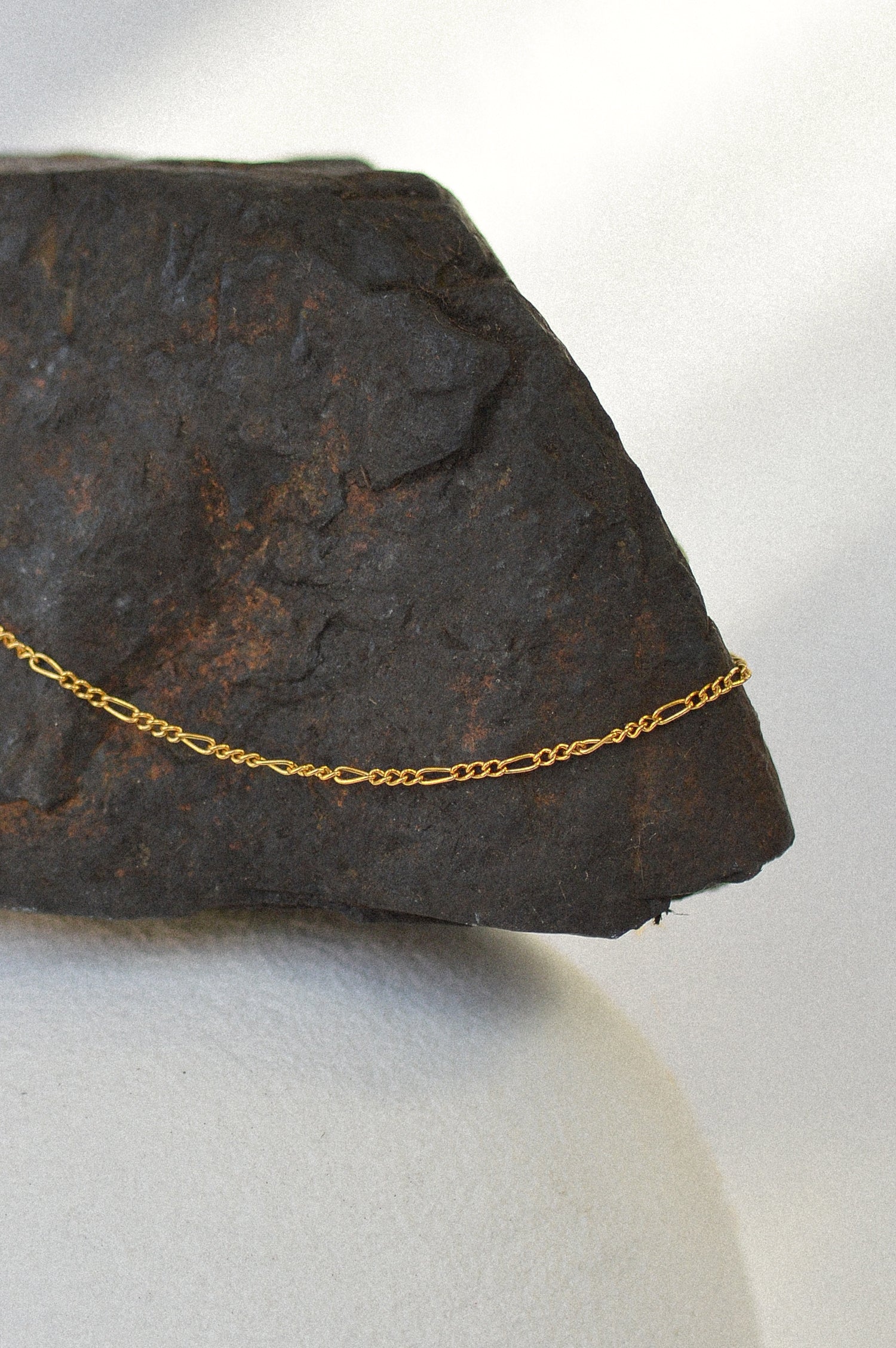 Dainty Figaro Necklace