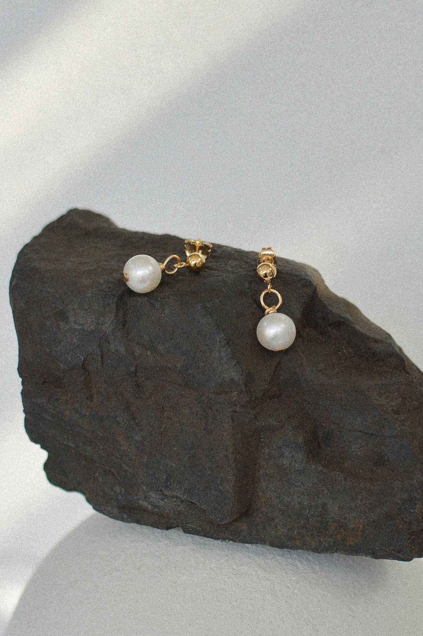 Freshwater Pearl Stud Earrings