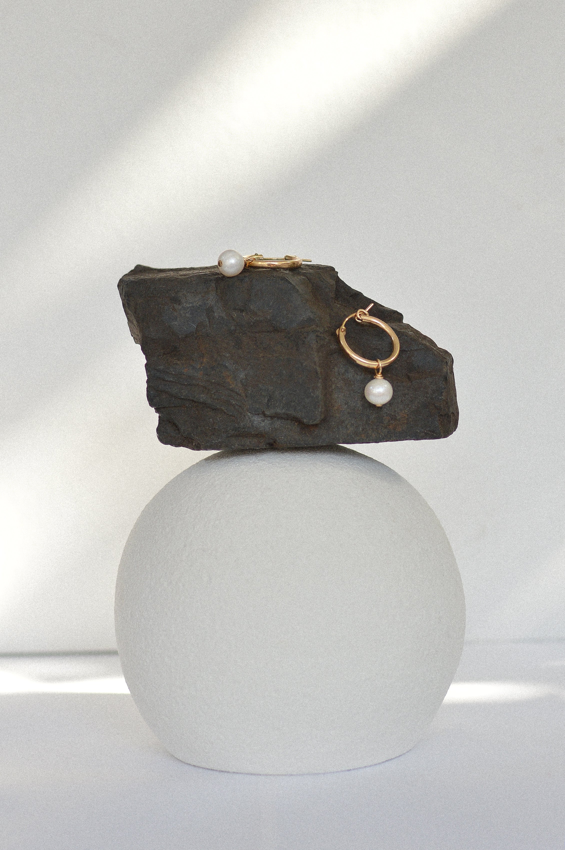 19mm Hoop Earrings With Freshwater Pearl