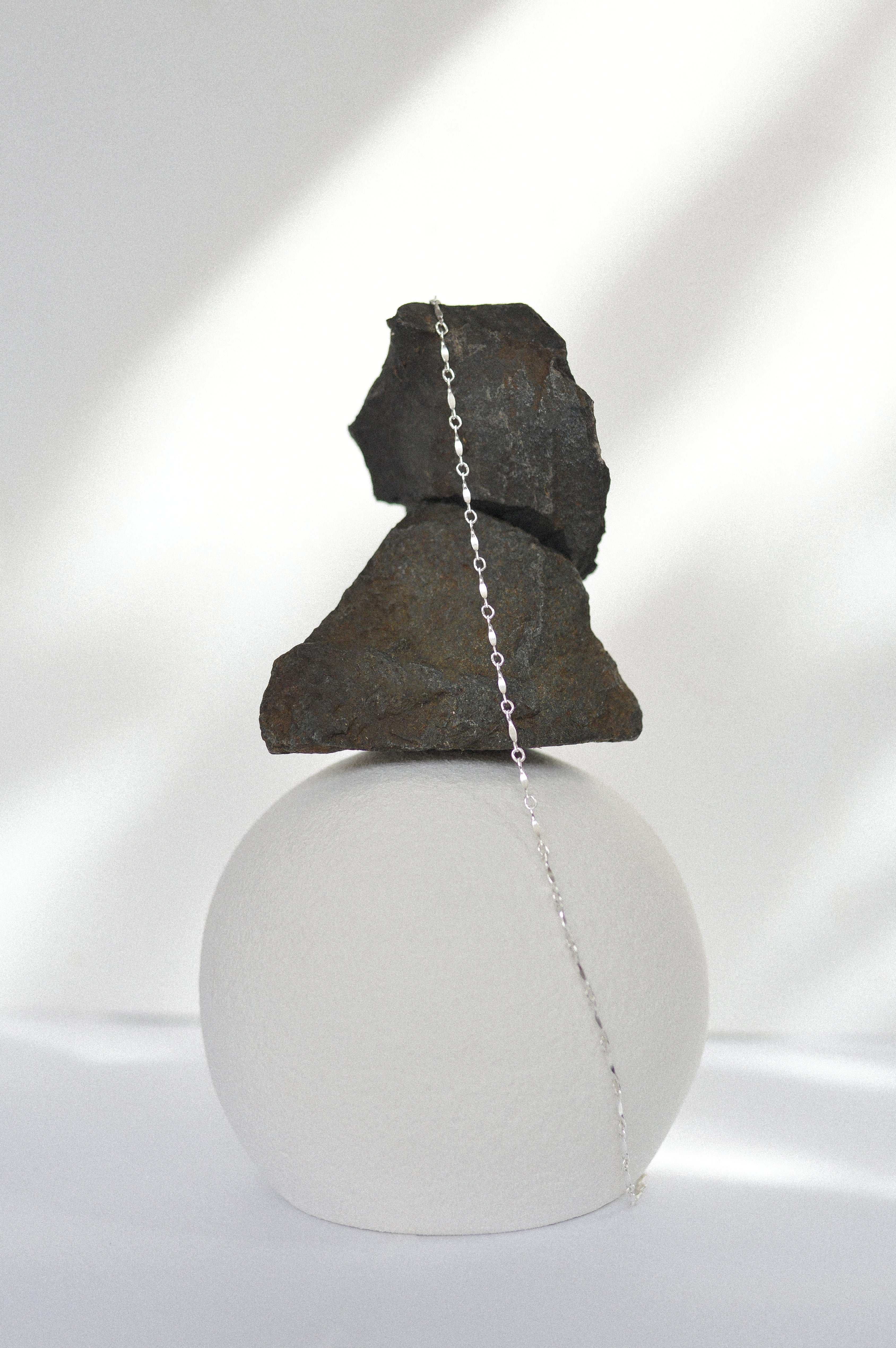 Dapped Bar Chain Necklace