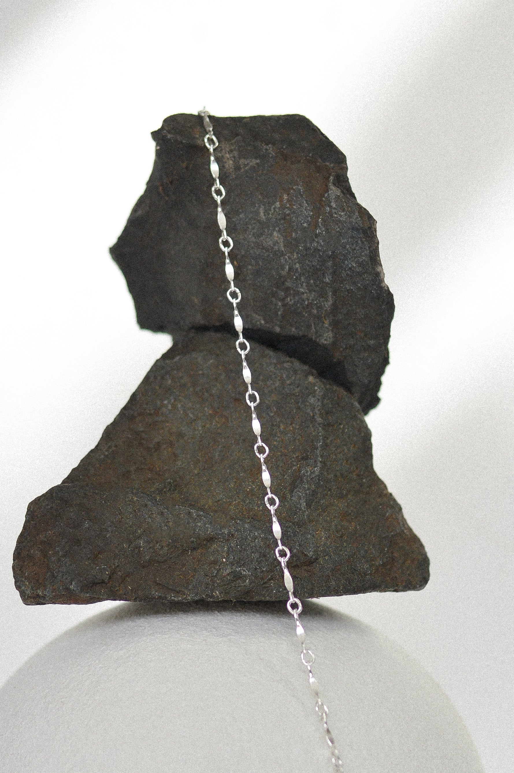 Dapped Bar Chain Necklace