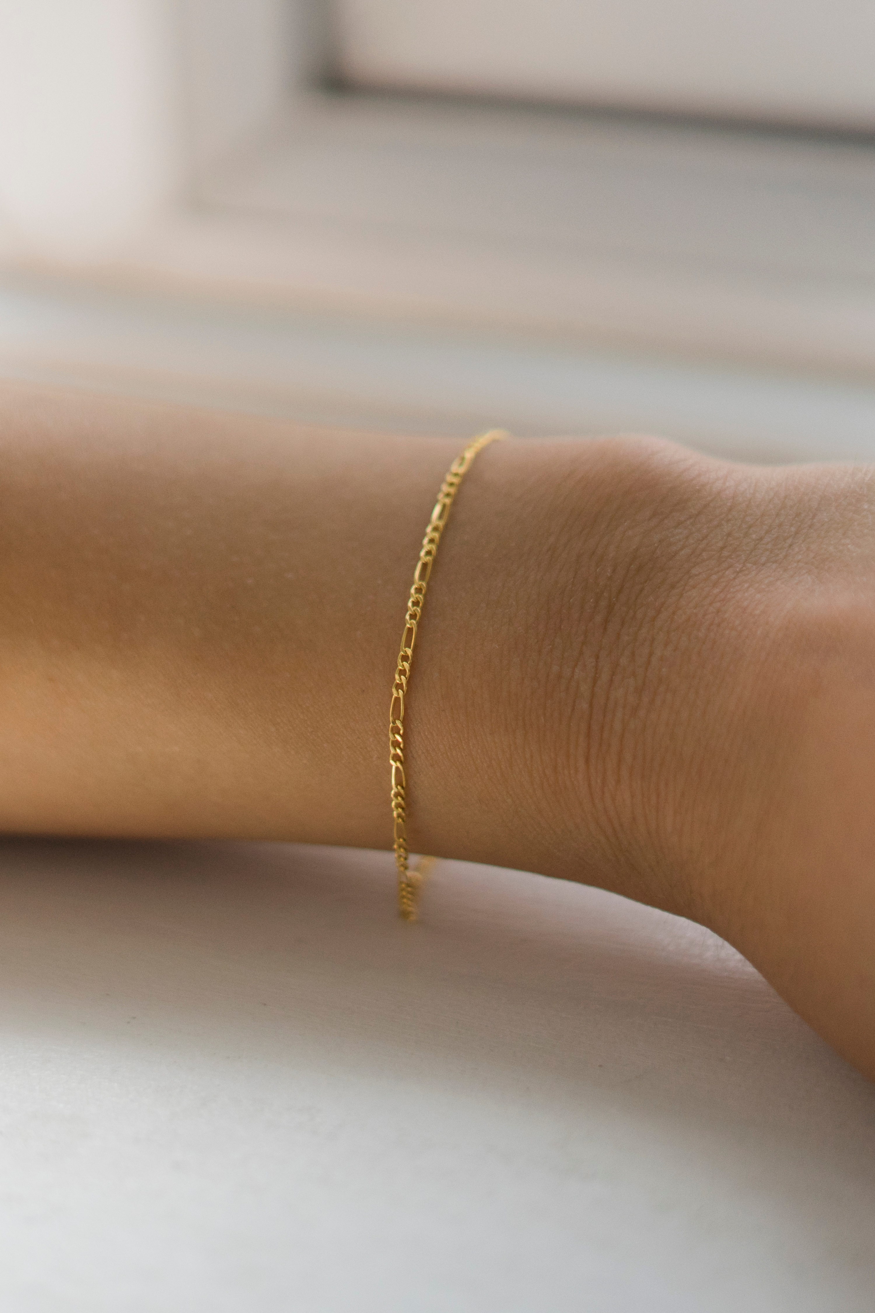Dainty Figaro Chain Bracelet