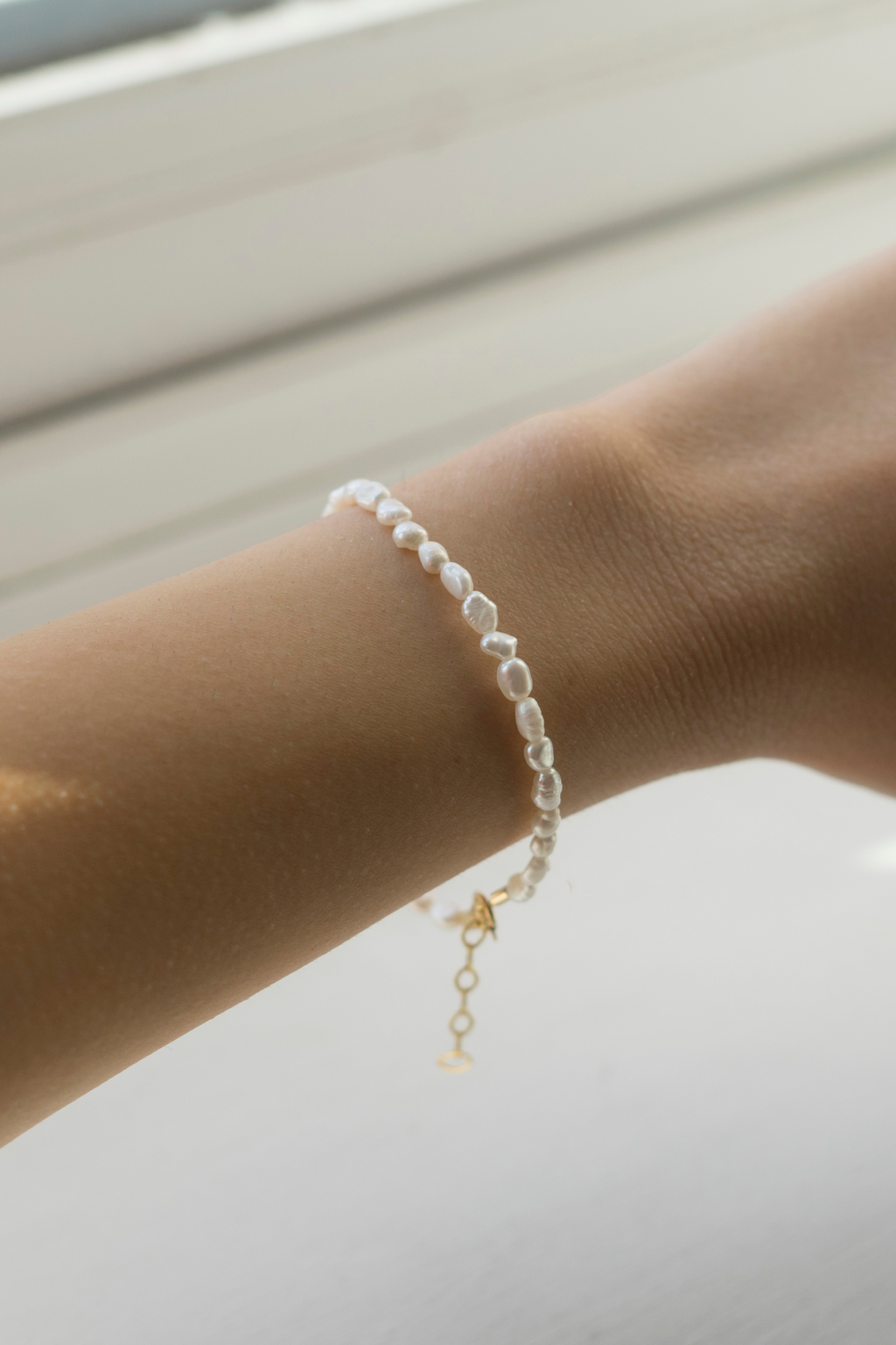 Dainty Freshwater Pearl Bracelet